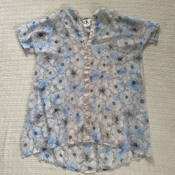 Anthropologie sheer pastel sequin tunic. - Picture 3 of 12